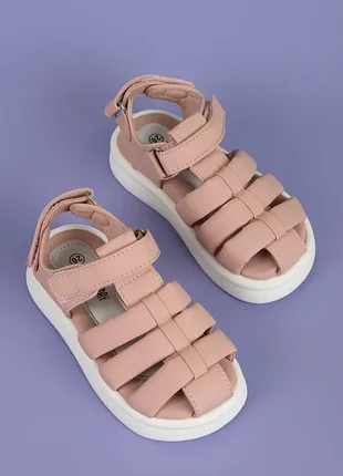 Босоніжки для дівчаток