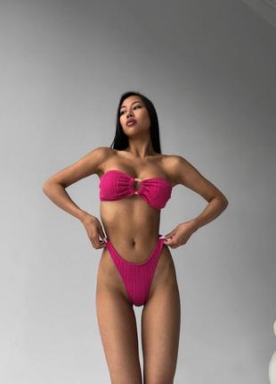 Купальник бандо топ и трусики, раздельный фактурный купальник лиф бандо и плавки бразильяно