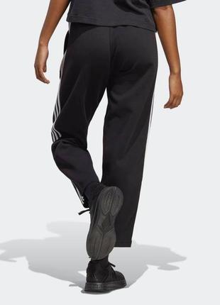 Женские брюки adidas men оригинал из новых коллекций.3 фото