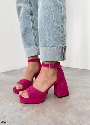 Босоніжки на каблуку, босоніжки, боссоножки на каблуке, боссоножки