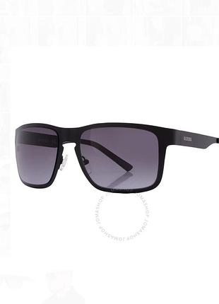 Солнцезащитные очки guess factory