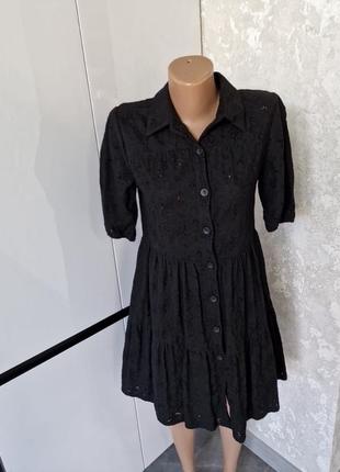 Плаття нове на гудзиках