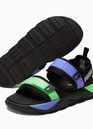 Кроссовки чёрные в стиле adidas