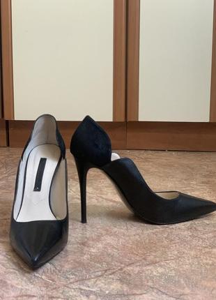 Туфли zara woman на шпильке