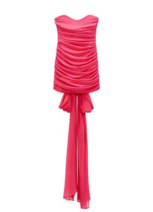 Розовое мини платье с шлейфом barbie mattel zara