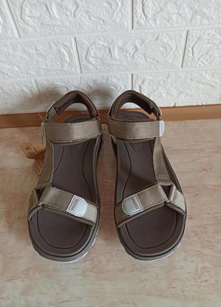 Clarks sandale online