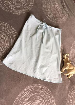 Блакитна спідничка