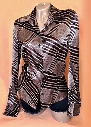 Атласная рубашка в полоску