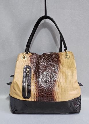 Красива шкіряна сумка assa hand bags