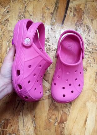 Шльопанці crocs j1