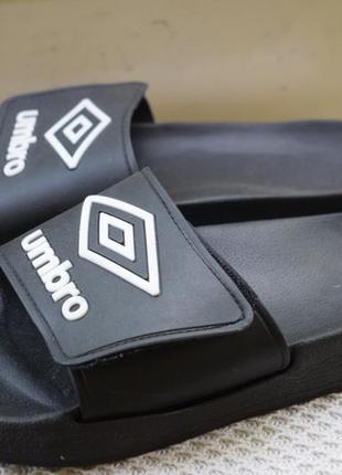 Шльопанці шльопанці сланці капці капці umbro р. 45 30 см6 фото