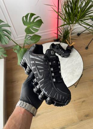 Чоловічі кросівки nike shox tl triple black