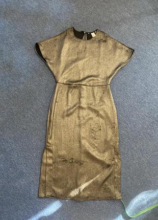 Платье миди серебряное