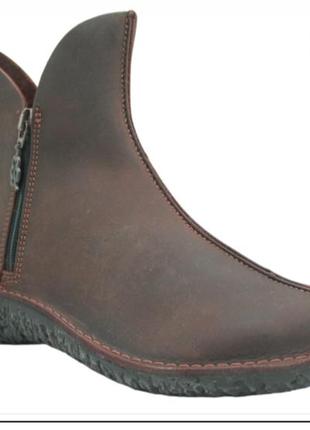 Брендові шкіряні черевики trippen