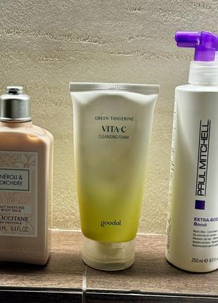 Молочка для тела, демакияж, спрей для объема волос