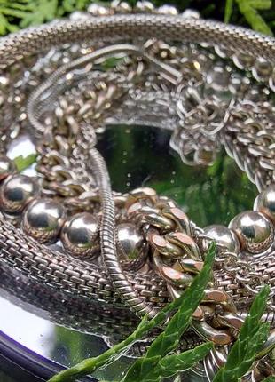 Набор браслетов на руку