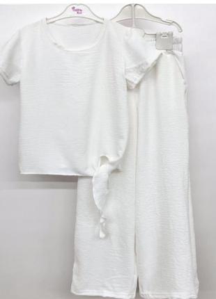 Костюм на дівчинку