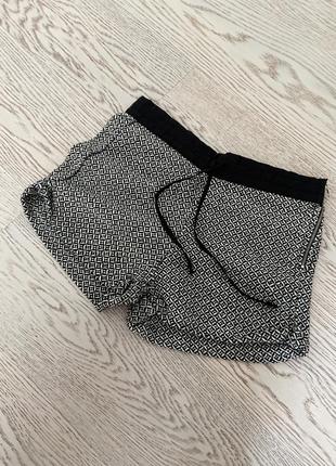 Шорти zara