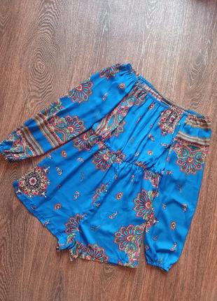 Комбінезон з шортами pretty little thing