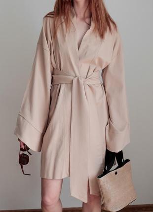 Льняное бежевое платье - кимоно