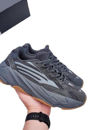 Кросівки adidas yeezy boost 700 grey brown reflective сірі з коричневим7 фото