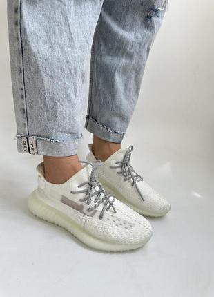 Стильные кроссовки текстиль