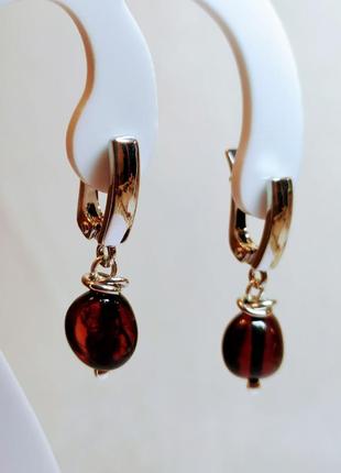 Серьги minov 2682 из натурального янтаря оттенок медовый