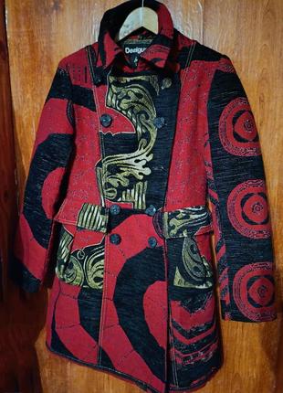 Пальто дизайнерское desigual