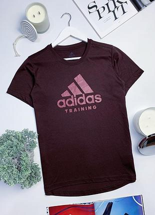 Спортивная футболка adidas