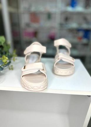 Босоніжки для дівчинки 3