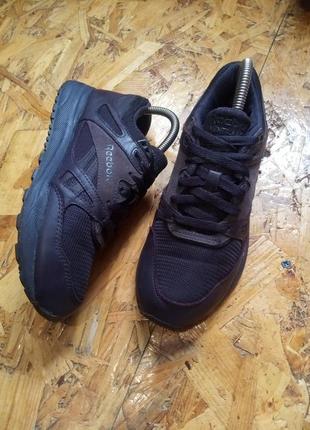 Шкіряні кросівки крассовки reebok ventilator