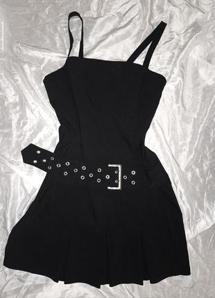 Готична чорна коротка сукня міні плаття з ременем на бретельках готика панк dollskill demonia new rock тенісна style