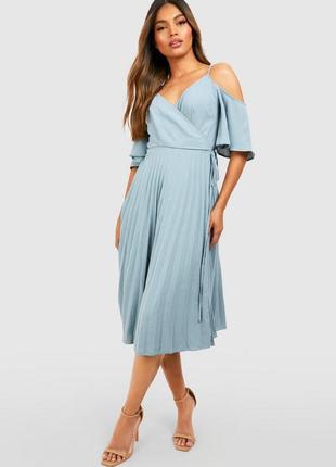 Жіноче плаття сарафан з відкритими плечима boohoo m-l (46-48-50)3 фото