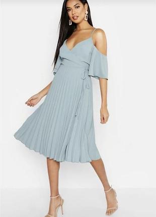 Жіноче плаття сарафан з відкритими плечима boohoo m-l (46-48-50)