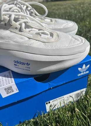 Кросівки adidas originals adifom