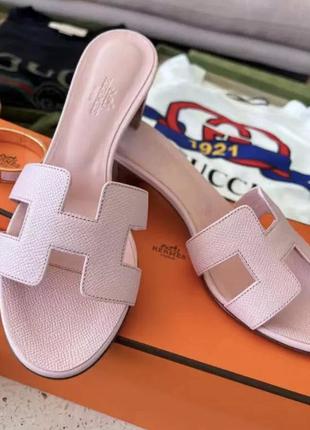 Босоножки мюли в стиле hermes шлепанцев на каблуке кожаные натуральная кожа шлепанцы сандалии