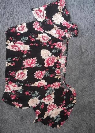 Топ в цветы