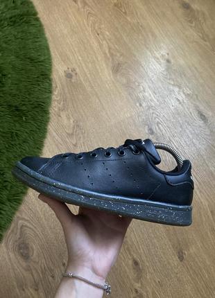 Кросівки adidas