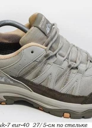 Кросівки skechers 40
