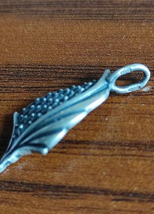 Серебряные серьги с сатиновым стеклом .7 фото