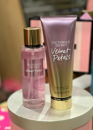Подарунковий набір victoria's secret velvet petals вікторія сікрет оригінал