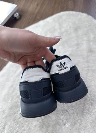 Кросівки adidas8 фото