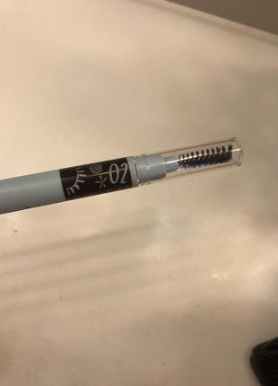 Карандаш для бровей glambee, один затест