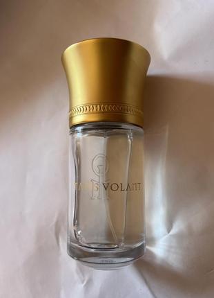 Liquides imaginaries tapis volant