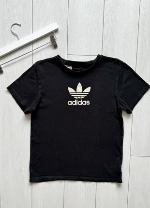 Футболка adidas женская