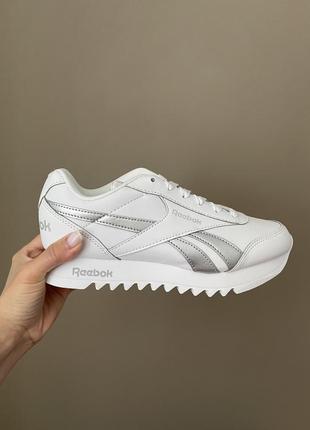 Новые оригинальные кроссовки reebok по акций цене!