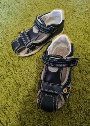 Сандалії на хлопчика р.26-27