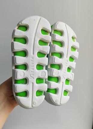 Шлепанцы кроксы тапочки ботинки пенка детские