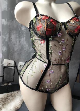 Боди с вышивкой 7