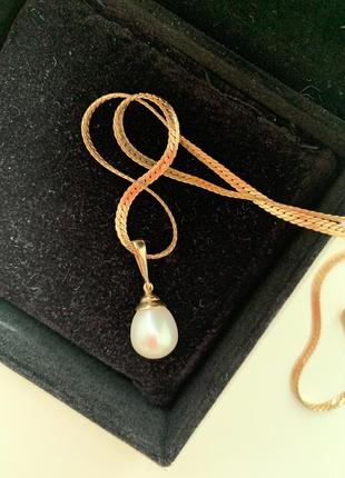 Подвеска жемчуга с золотом